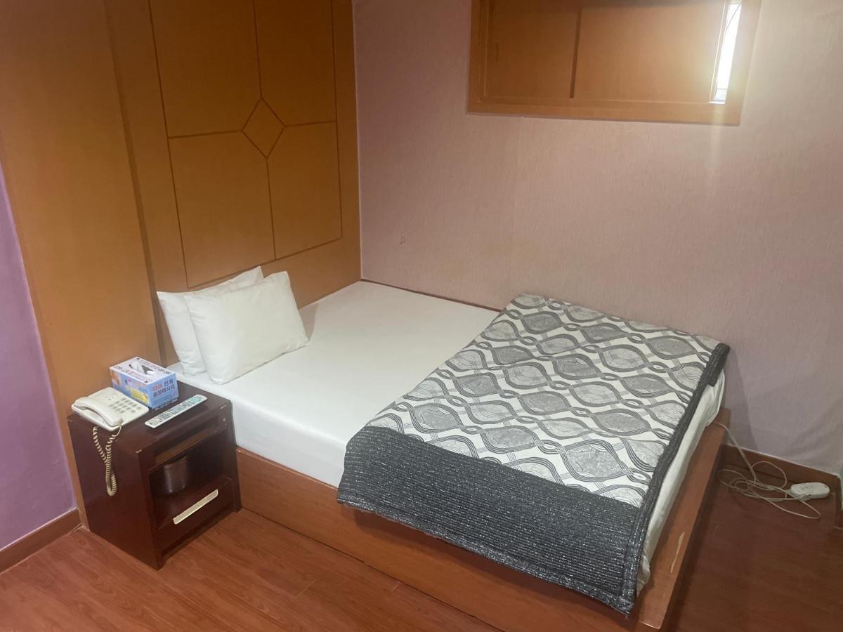 סיאול Grace Motel מראה חיצוני תמונה